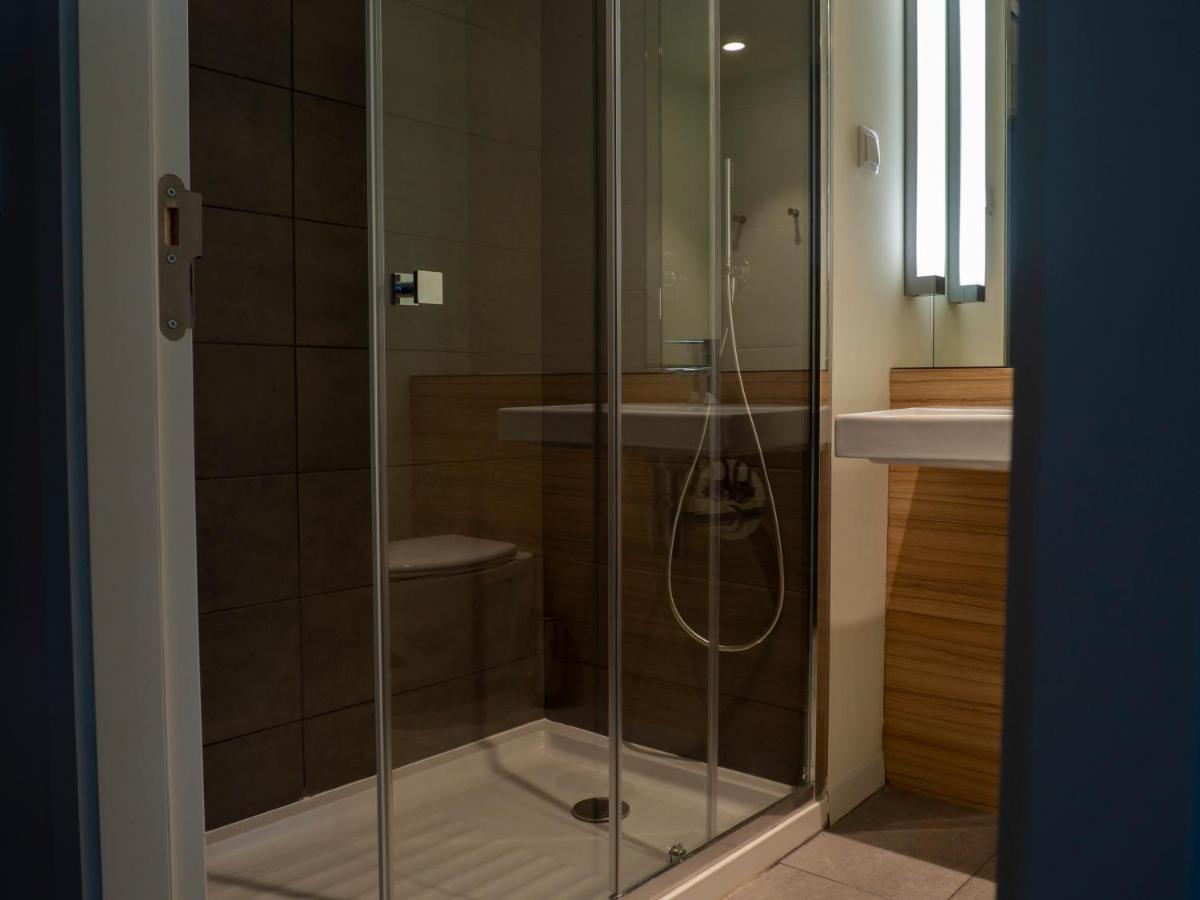 Flag Hotel Калдас да Райна Екстериор снимка